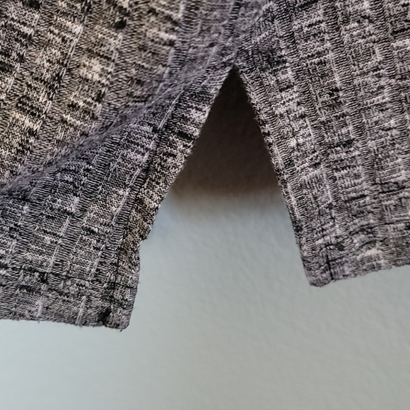 Lane Bryant gray ribbed tank with neck tie 26/28 - Picture 5 of 7